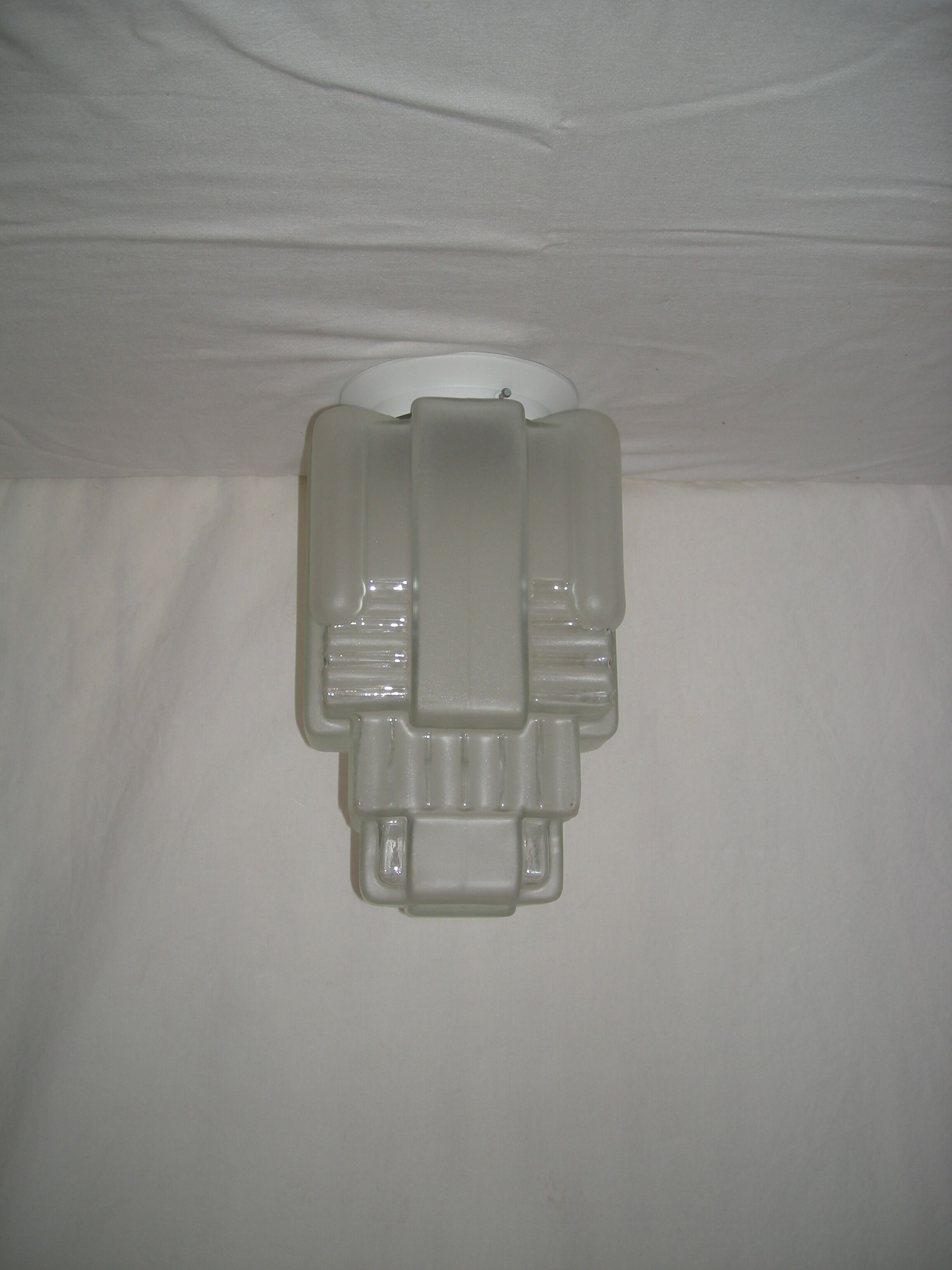 Skyscraper ceiling lamp - art deco of the 30s