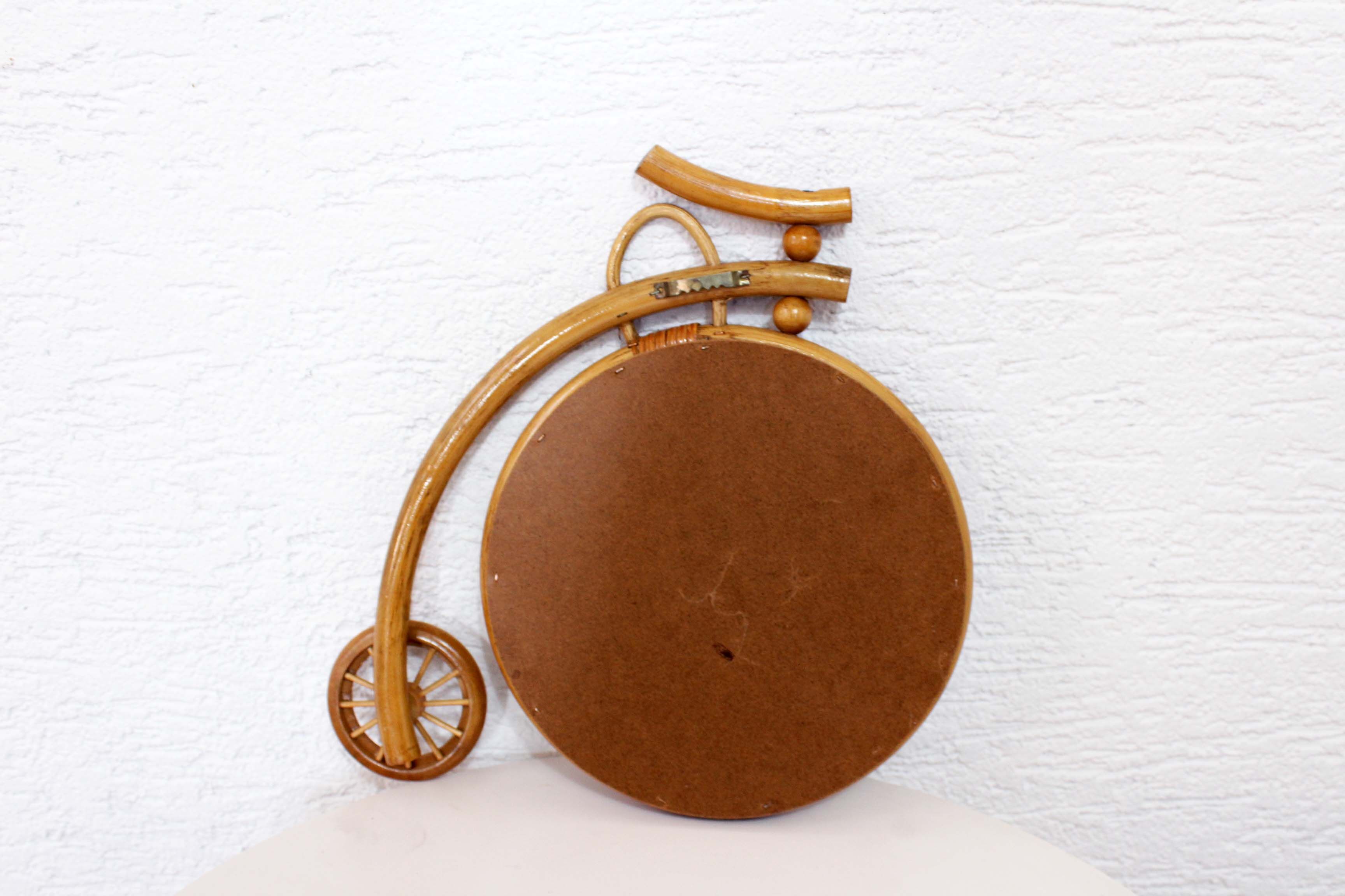 Old bike-shaped original mirror rattan 31x31cm