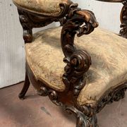 Fauteuil d'apparat richement sculpté Napoléon III
