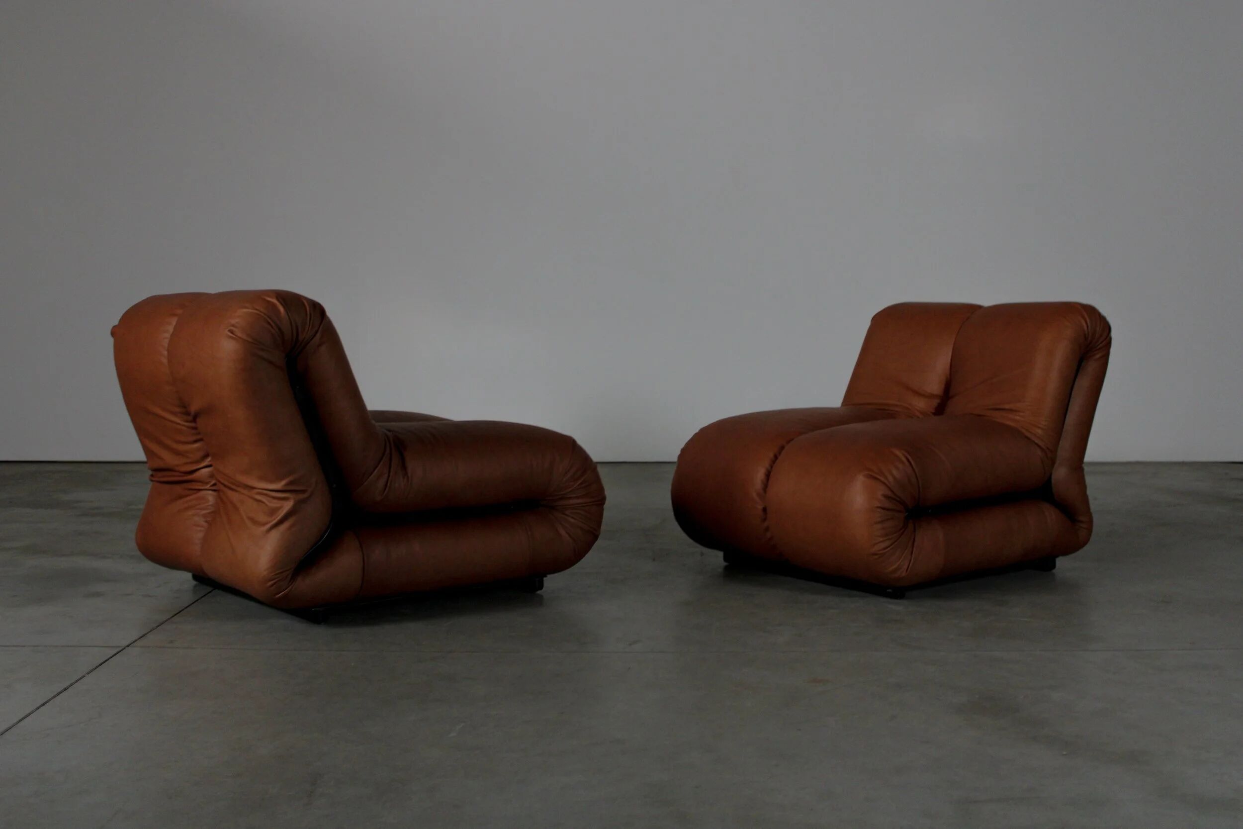 Pagru lounge chairs by Claudio Vagnoni for 1p - Italy 1970s