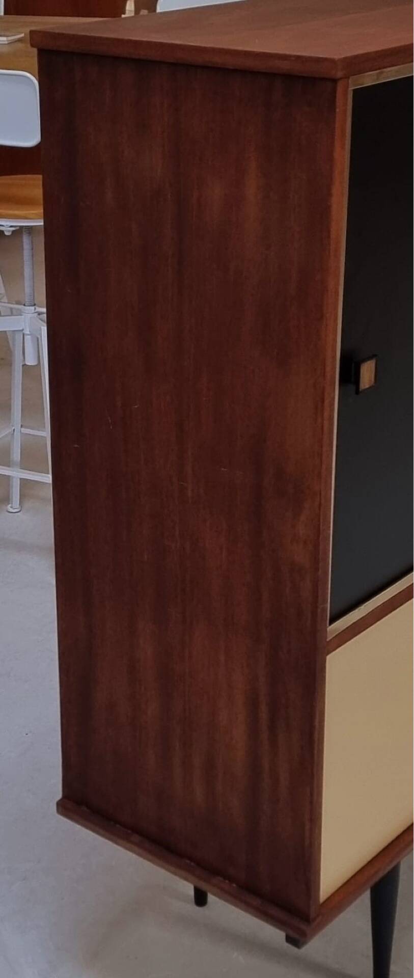 Mid-century display cabinet