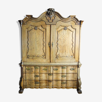 Armoire circa 1850