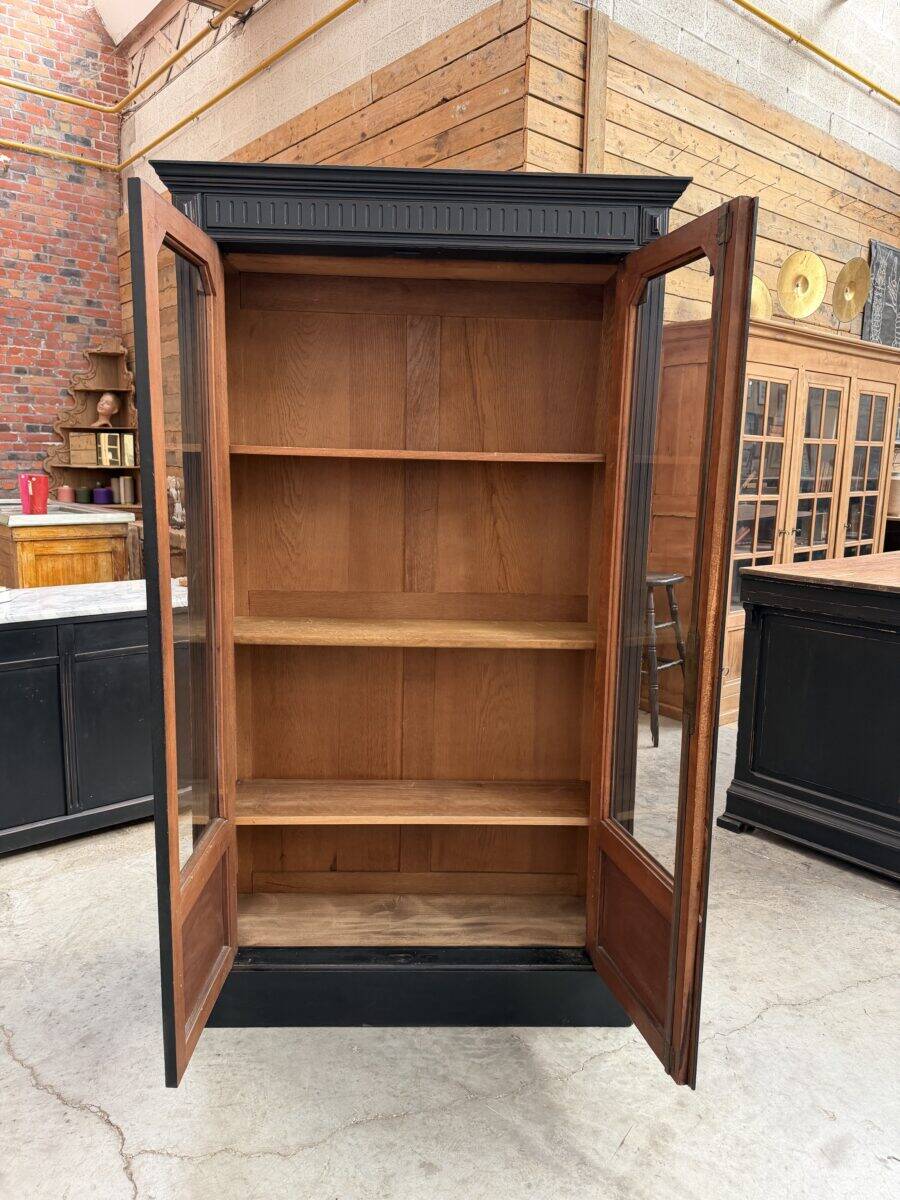 Napoleon III display cabinet