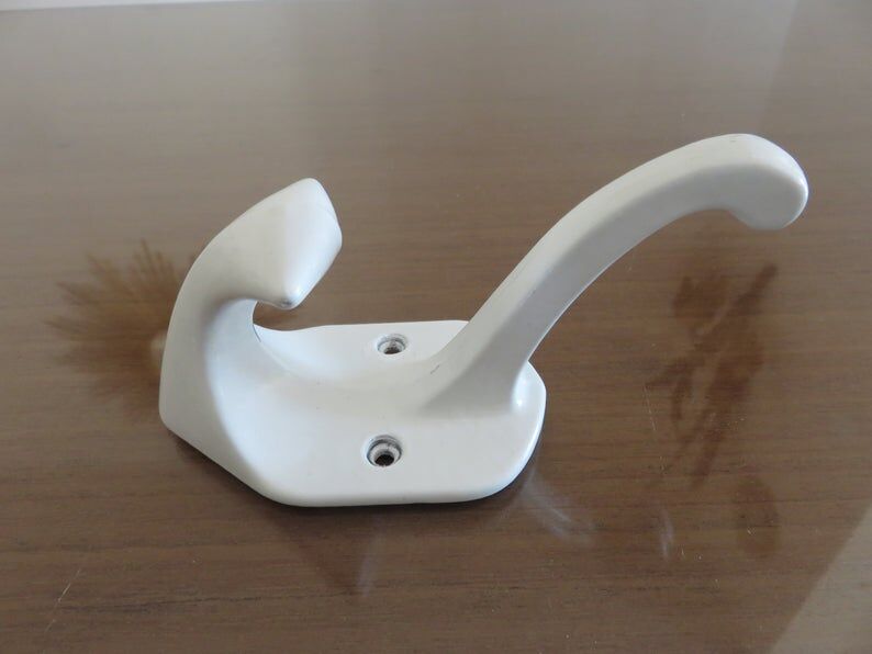 White lase metal patère 70s