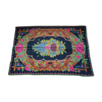 Tapis en laine Roumain