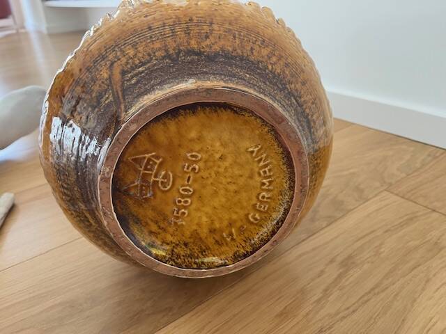 Large West Germany curry vase from the 60s