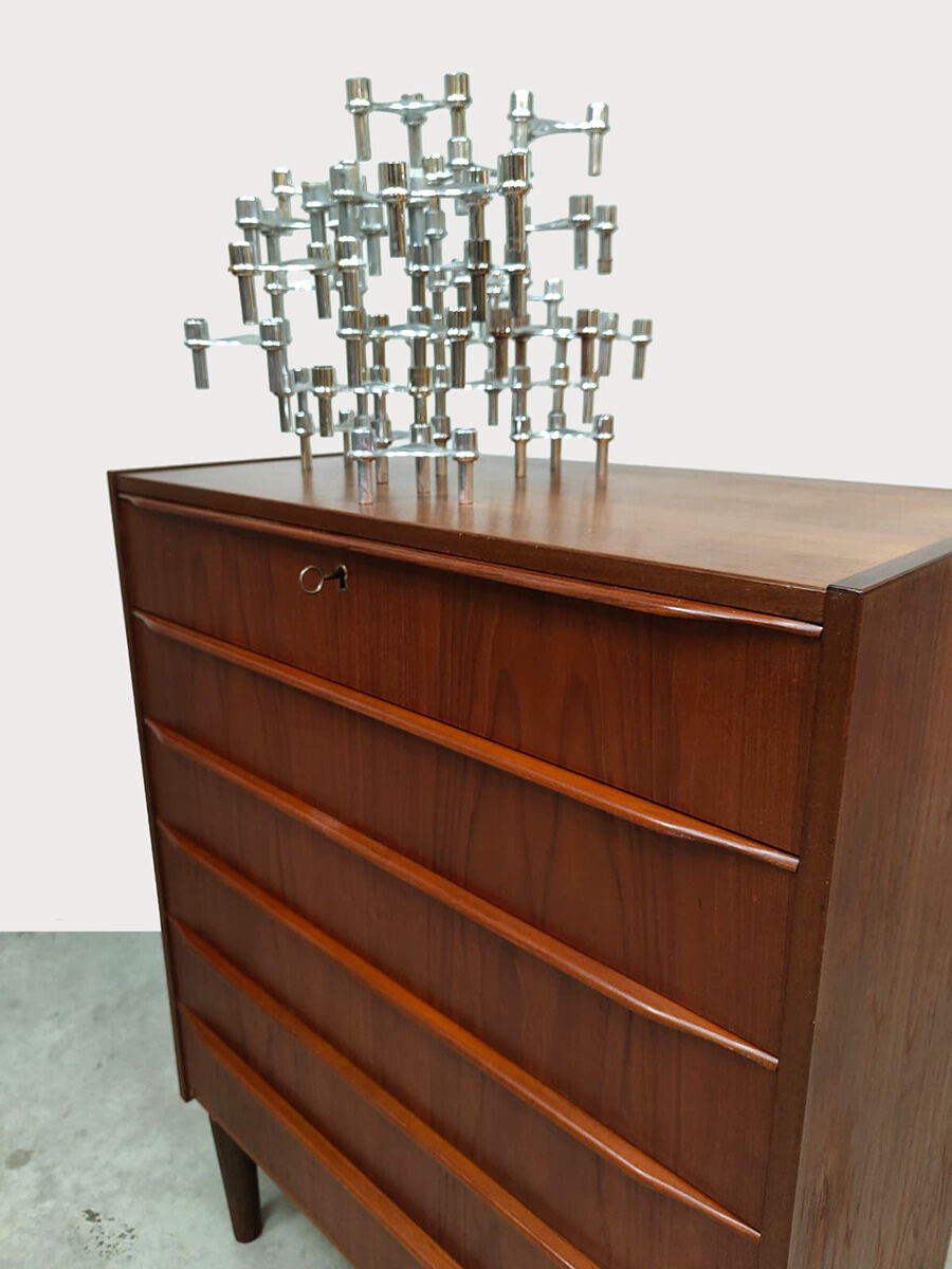Commode en teck au design danois vintage