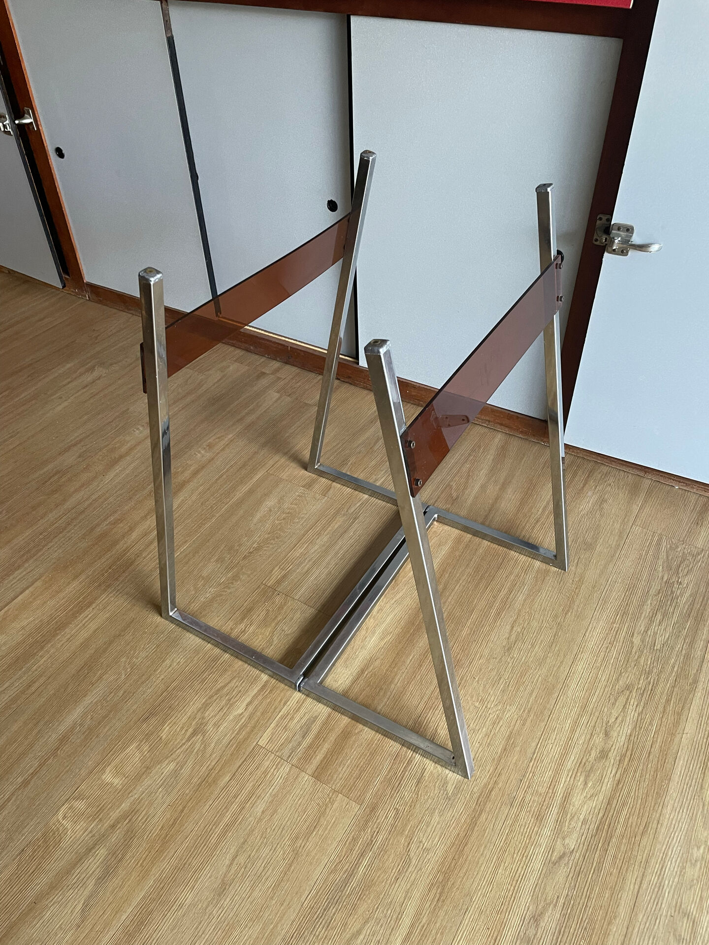 1970s table design