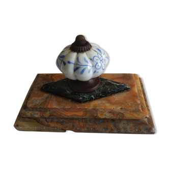 Marble and ceramic paper press
