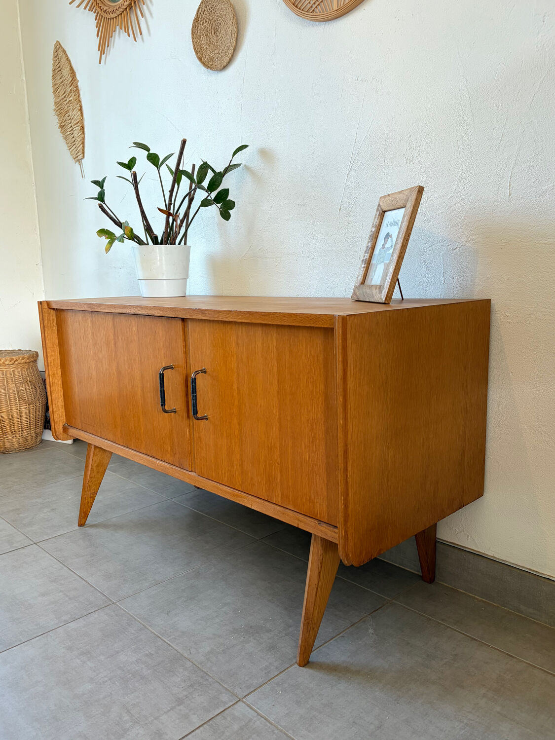 Vintage SAM enfilade