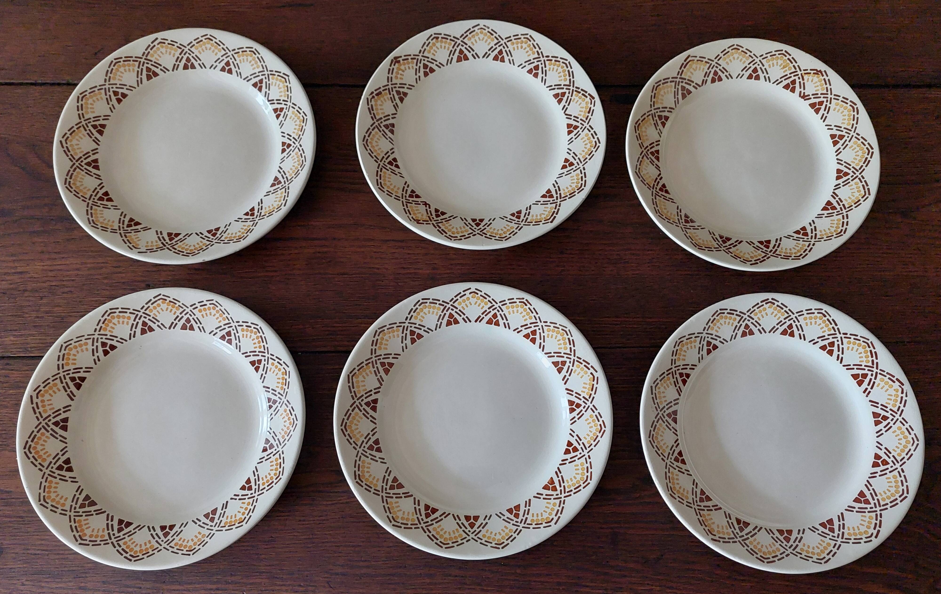 Flat plates set of six HBC Choisy le Roi Elianne decor