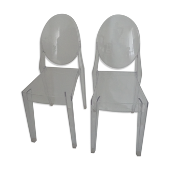 Pair of stackable chairs Victoria Ghost by Philippe Starck, Kartell