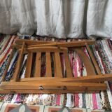 Foldable wooden chair for children