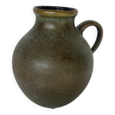 Large Pitcher