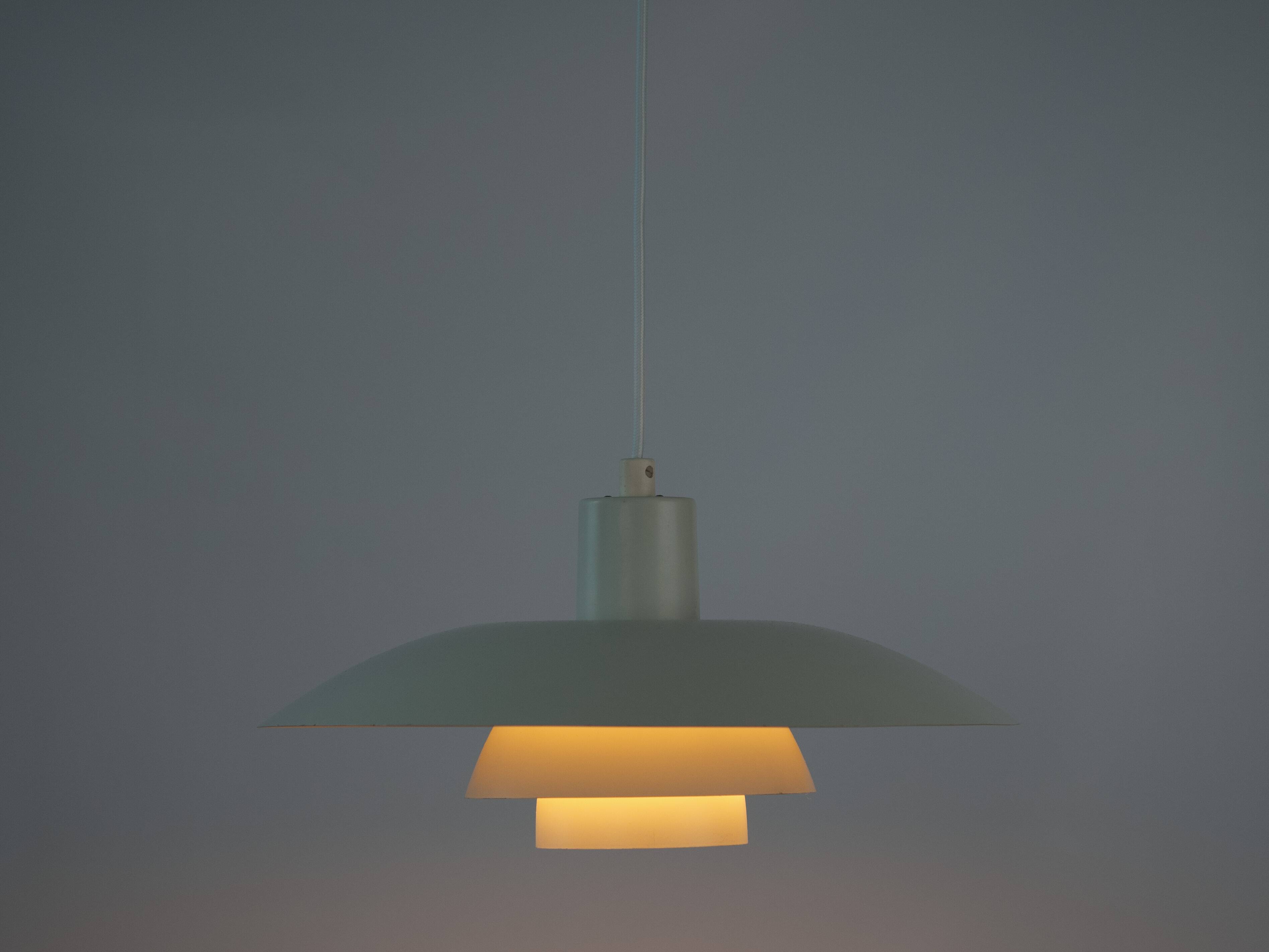 Danish vintage pendant lamp PH 4/3 by Poul Henningsen, Louis Poulsen, 1966