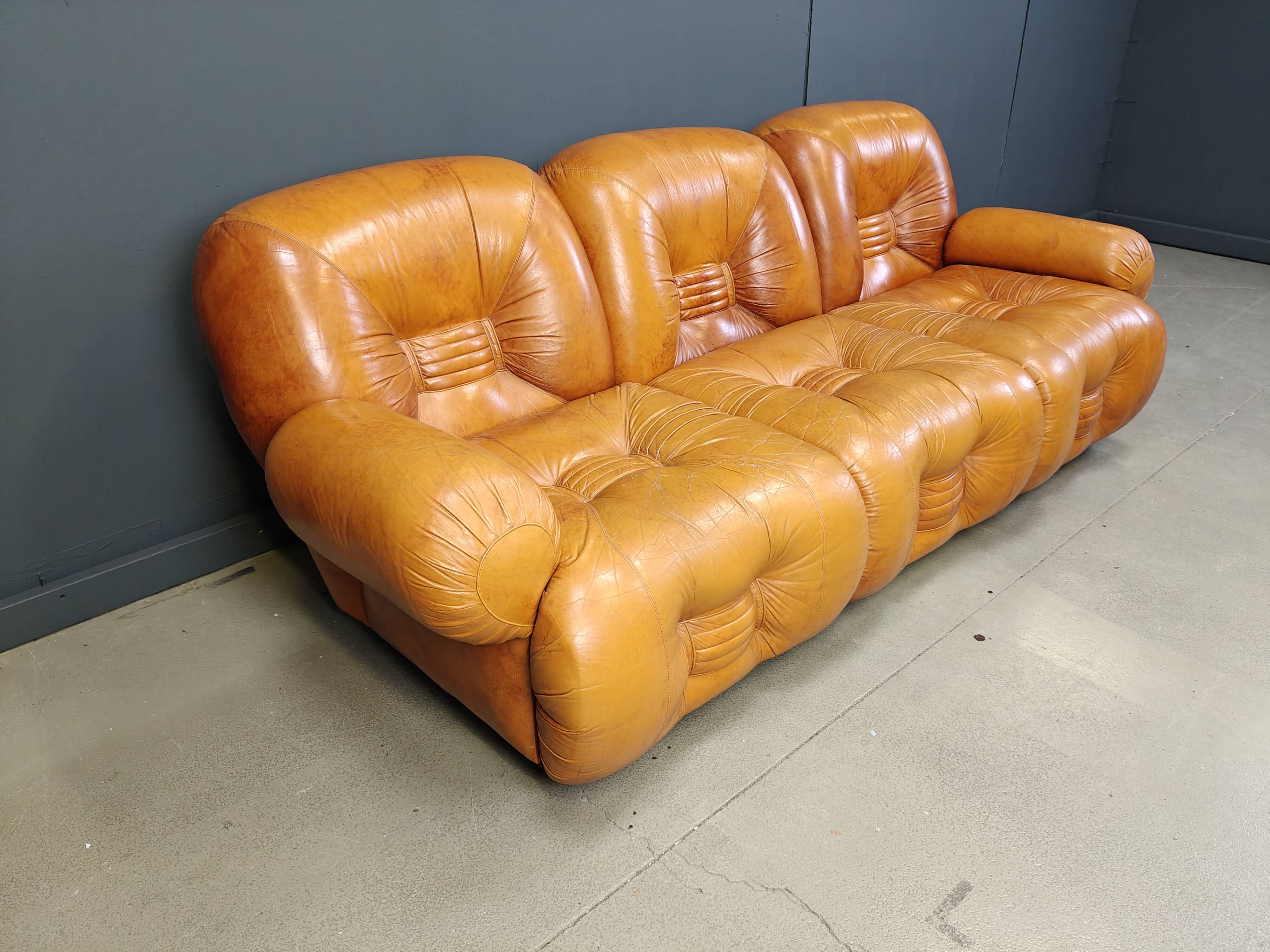 Mid century italian leather 3 seater sofa , 1970s