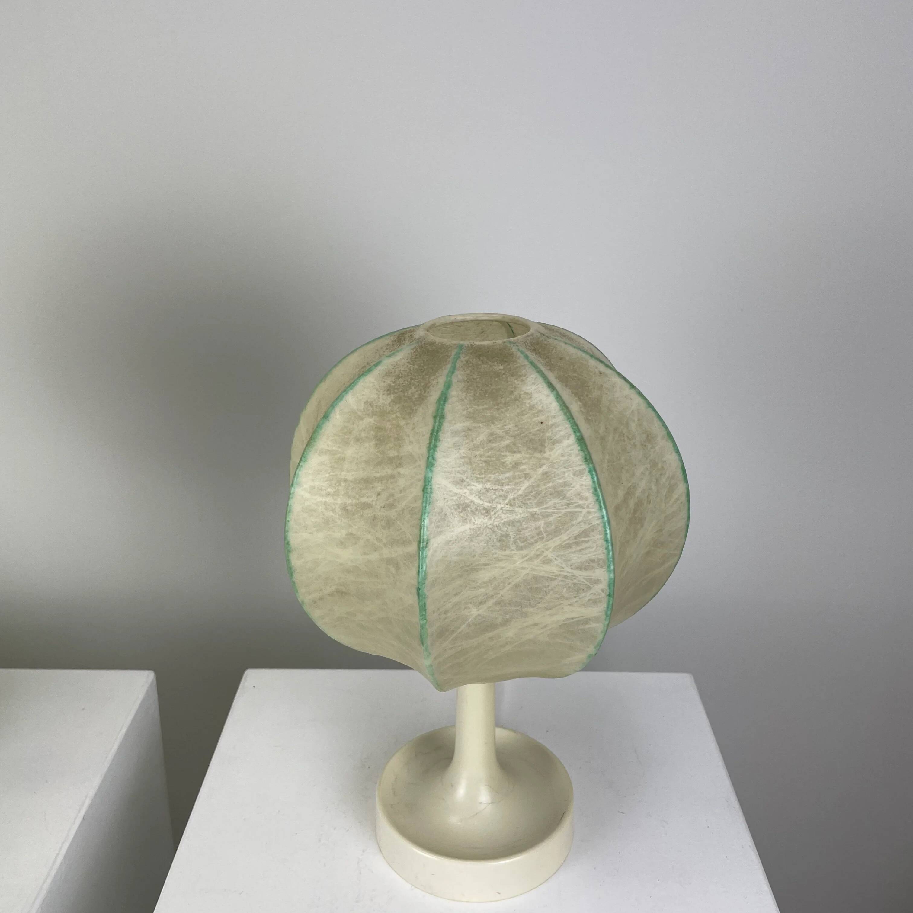Paire de lampes de table cocoon par Goldkant Leuchten 1960