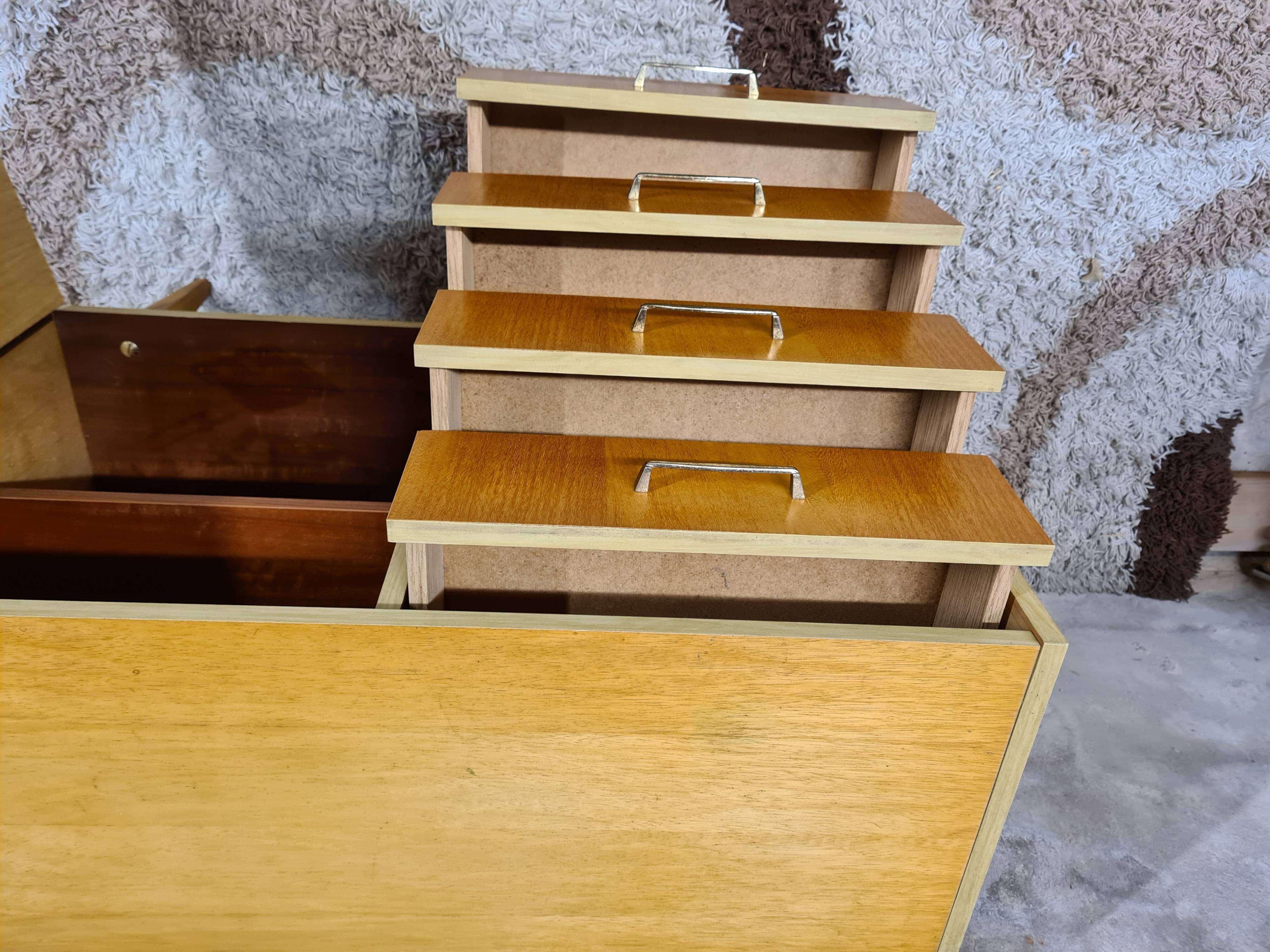 Scandinavian chess of drawer