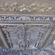 Facade de cheminée ancienne tout en bronze