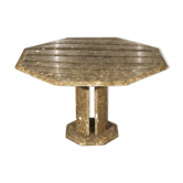 Octagonal post-modernist lounge table in marble beaded massive green quartz, Italy 1970s