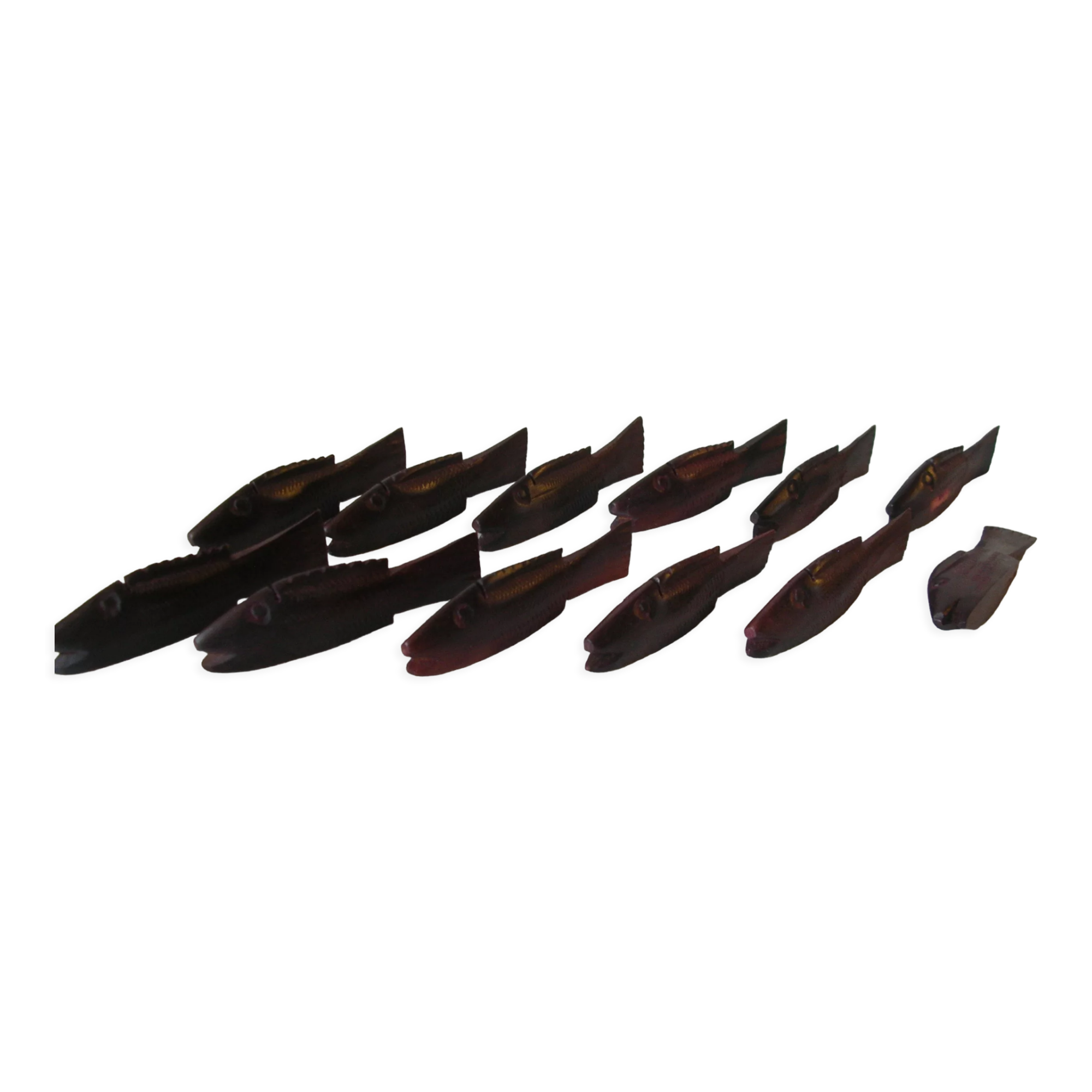 Set of 12 cutlery wooden knife rests carved in the shape of fish tableware
