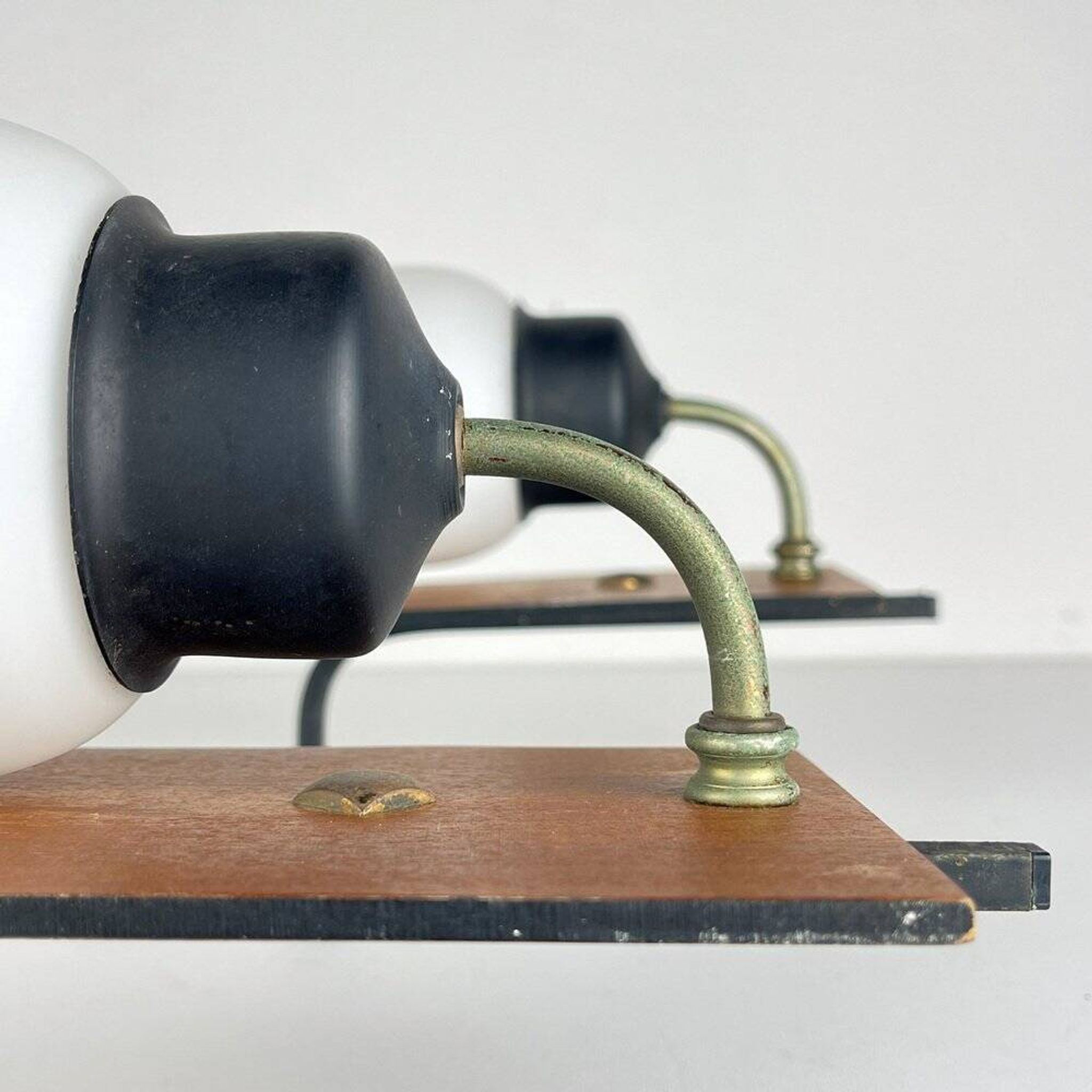 Stilnovo wall sconces, Italy, 1950s, set of 2
