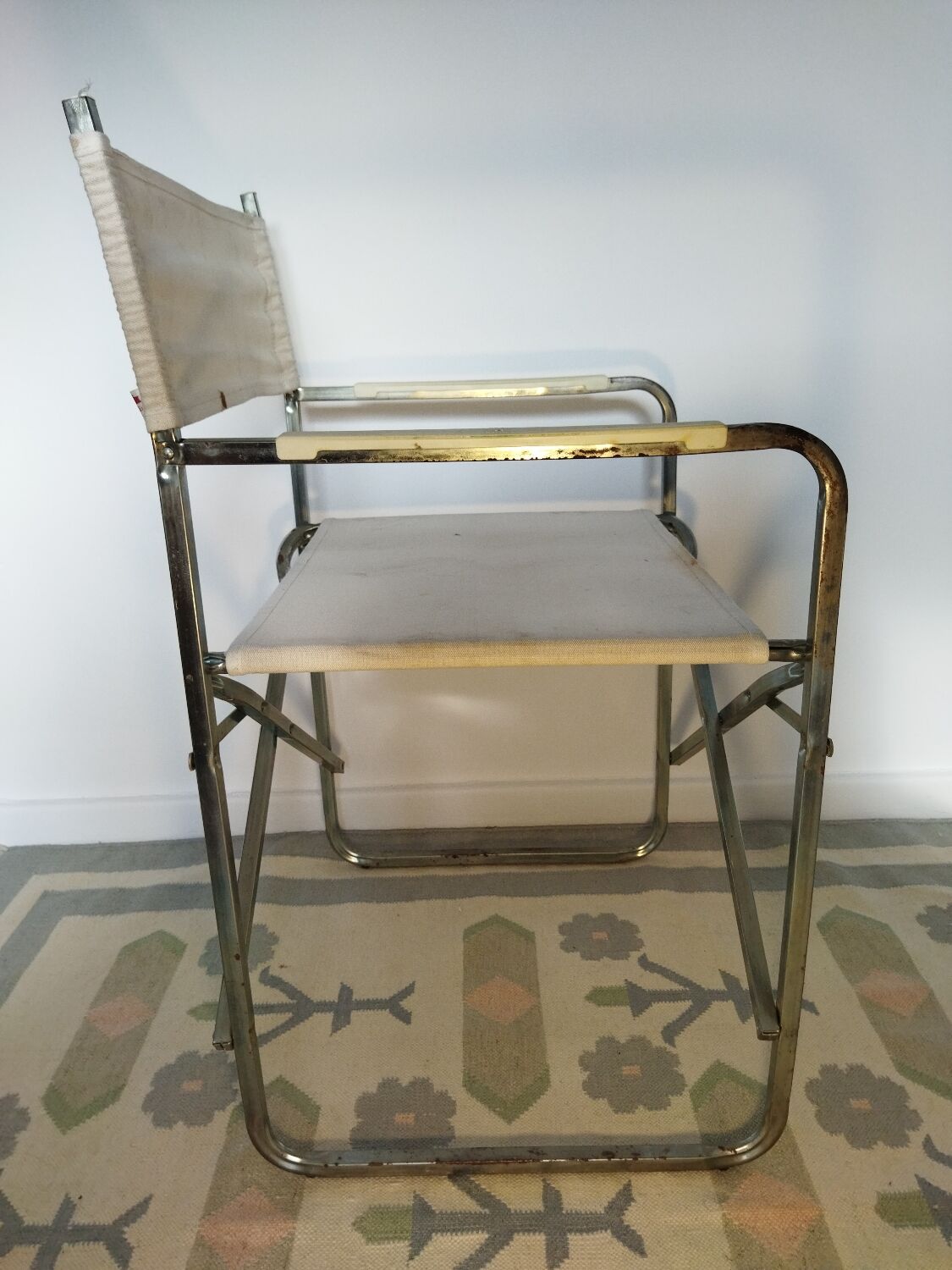 Italian folding chair