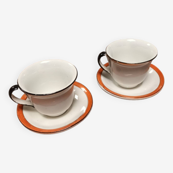 2 dinette cups and saucers