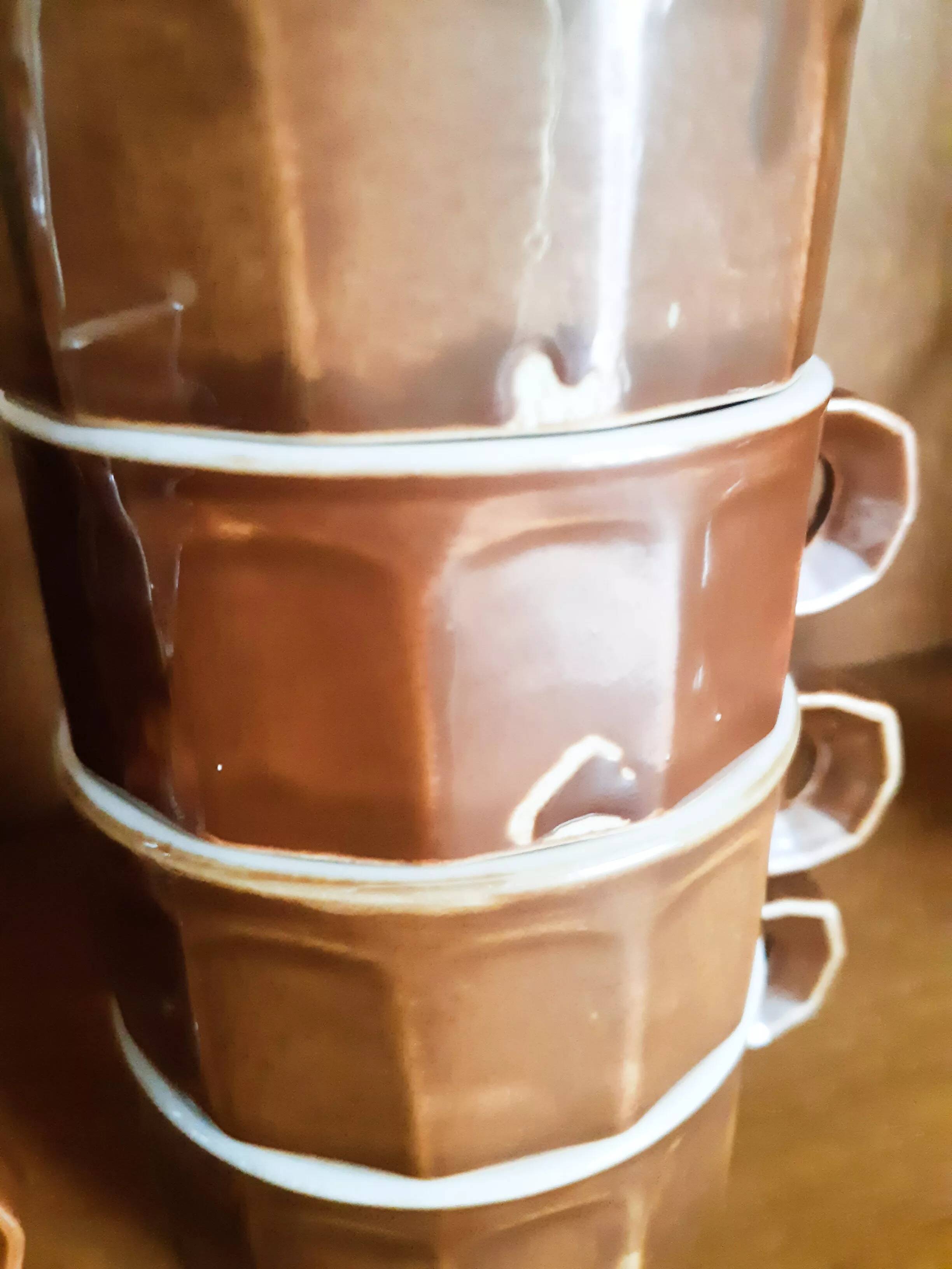 8 tasses à café de bistrot marron et blanche, en porcelaine, vintage