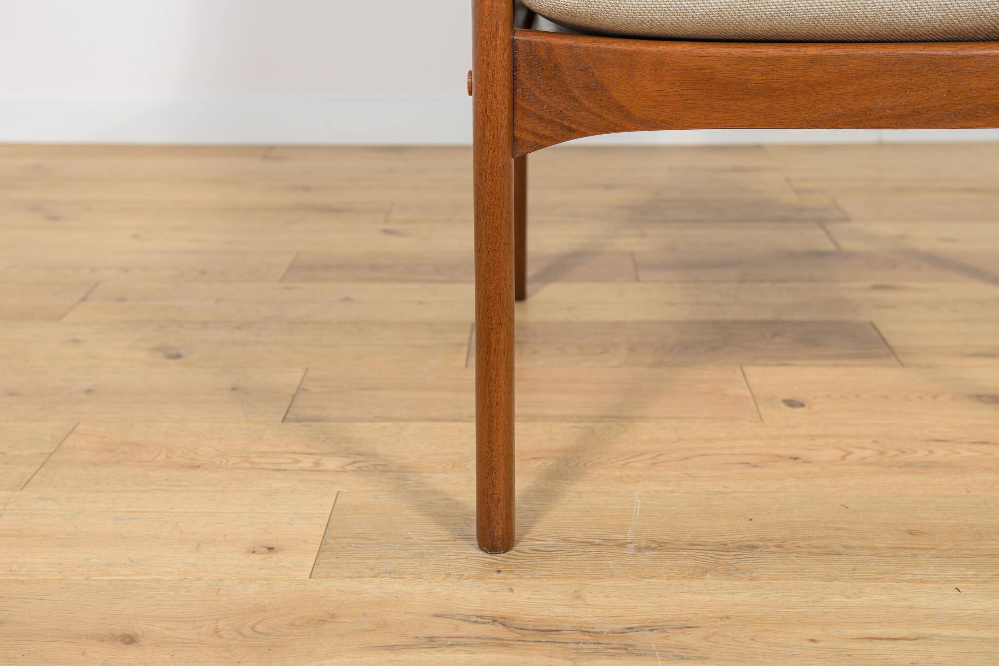 Pj112 armchairs by ole wanscher for poul jeppesens, denmark, 1960s, set of 2