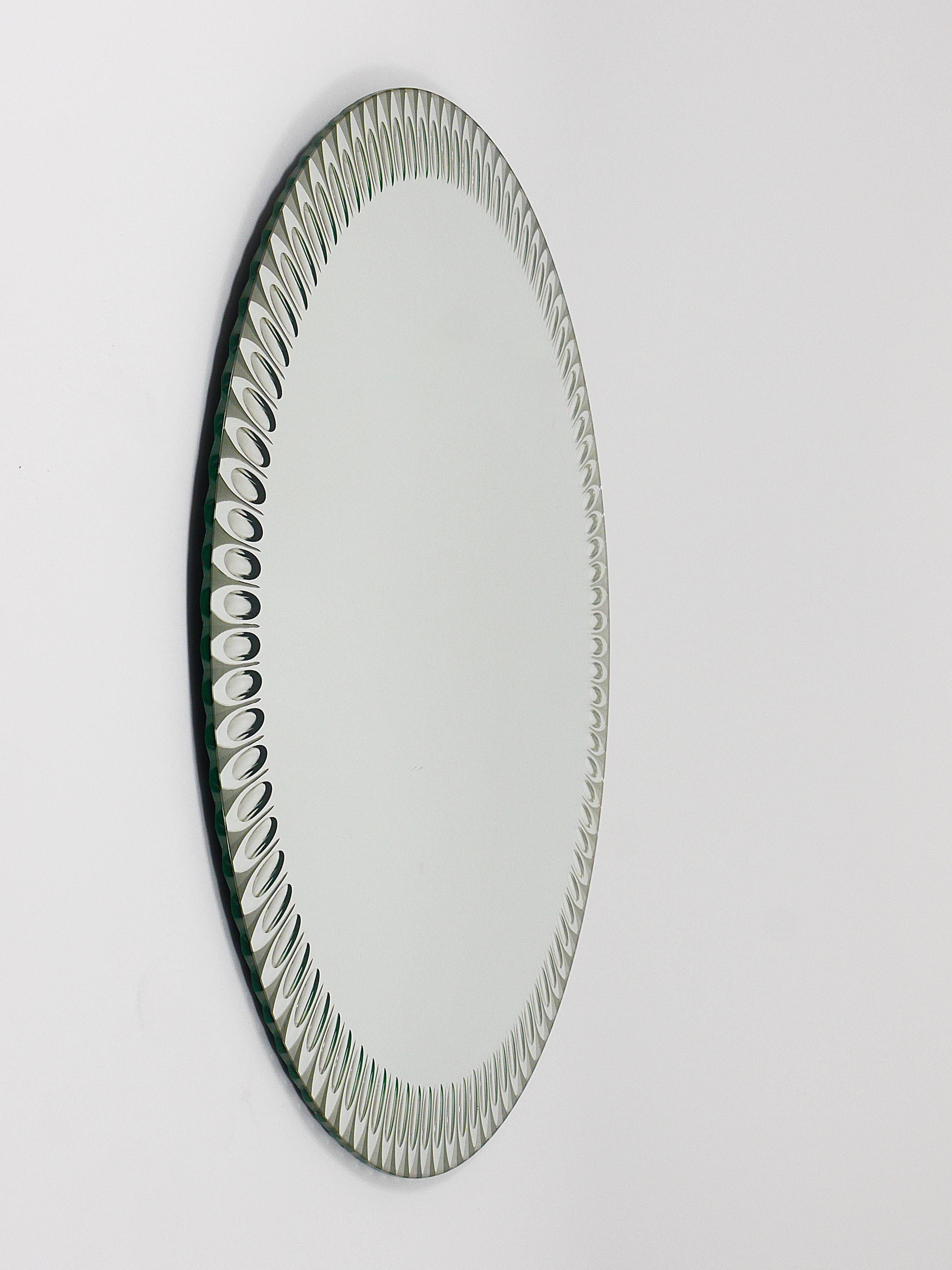 Miroir Mural Rond Facetté Effet Optique Cristal Arte Exceptionnel, Italie, Années 1960