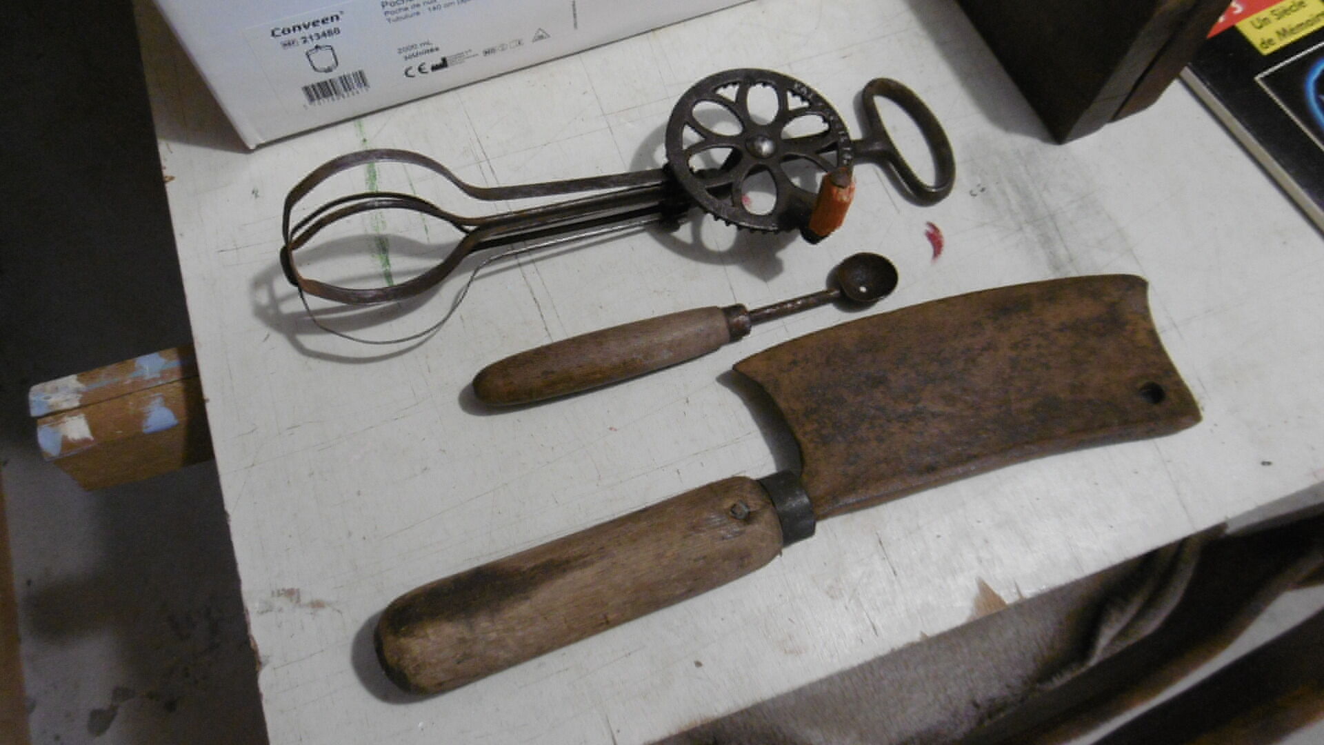 Empty leaf mixer apple