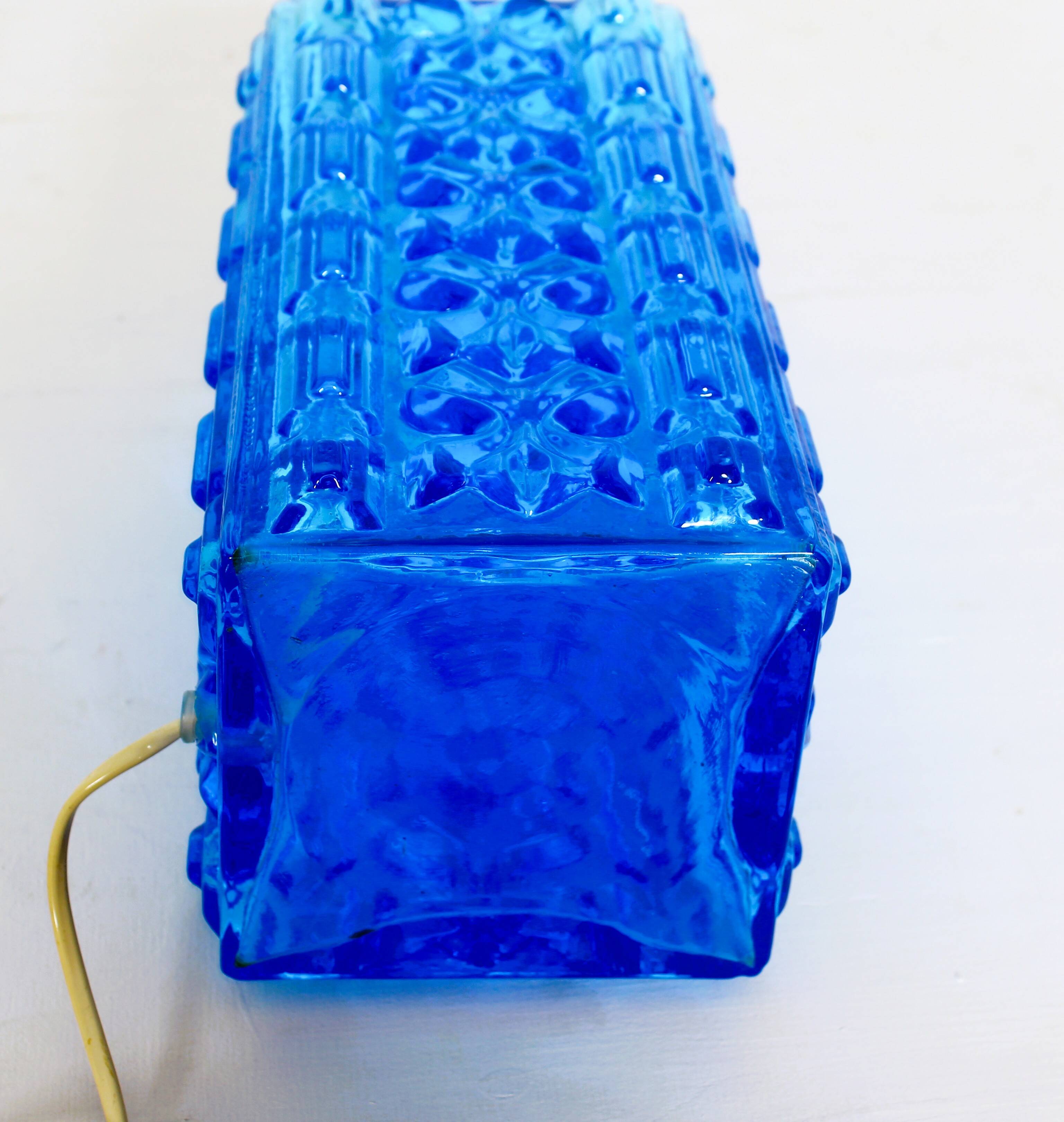 Vintage 1960s table lamp in azure blue pressed glass for Orref.