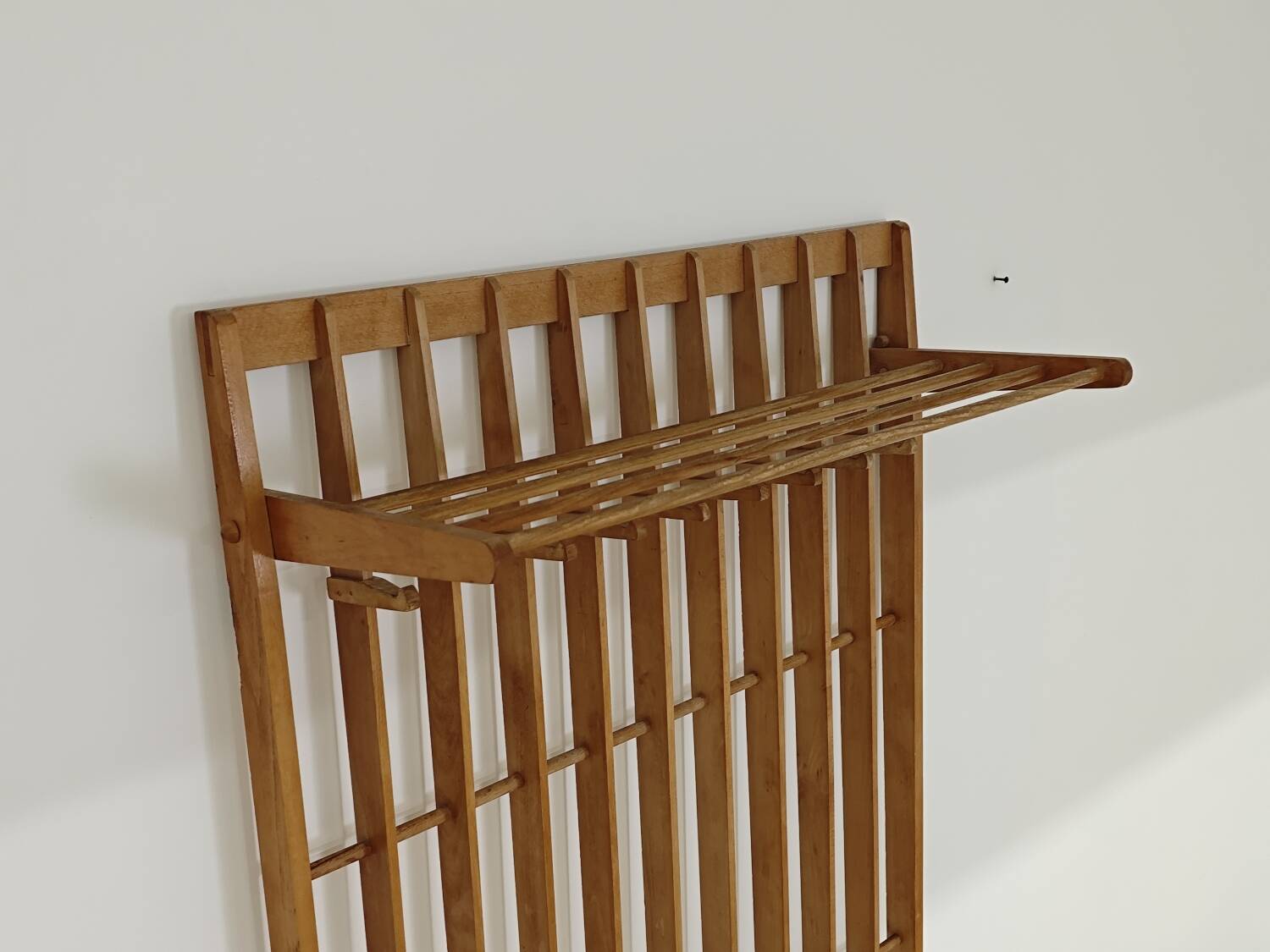 Wooden wall coat rack by Krasna Jizba