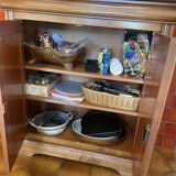 Low cupboard