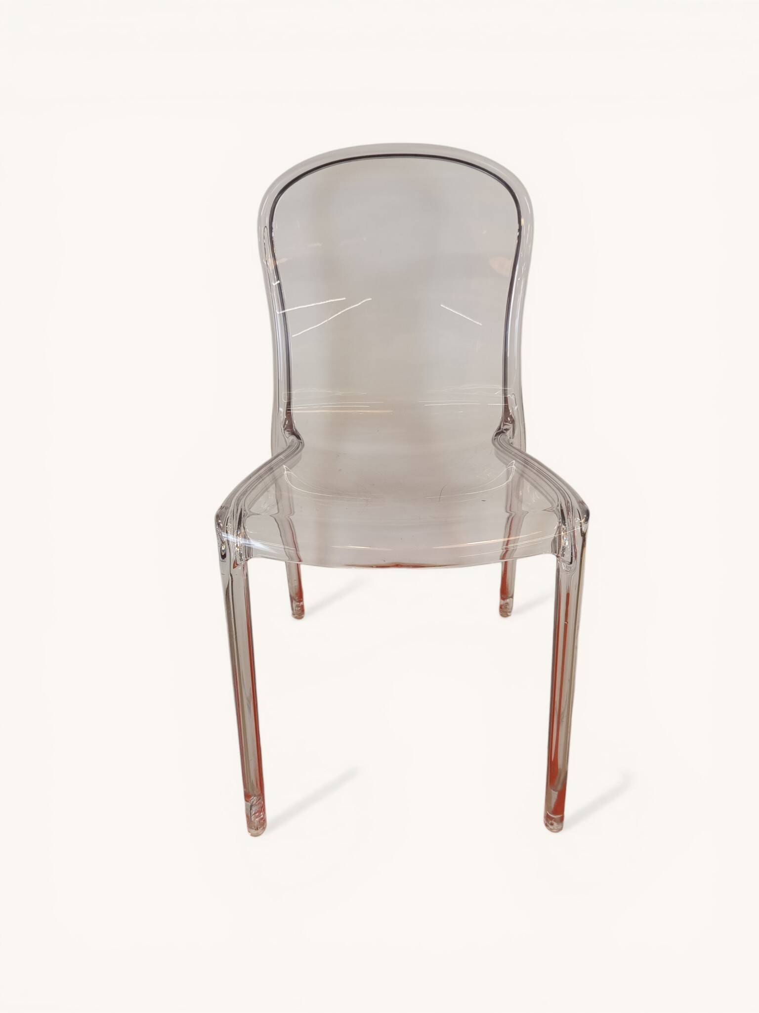 Chaise transparente monobloc en polycarbonate