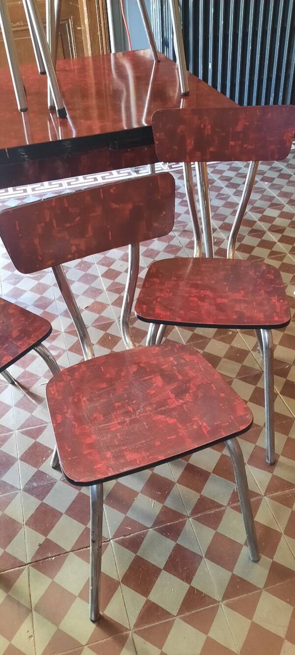 Table chaises et tabourets formica