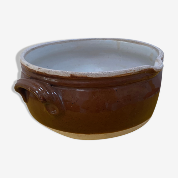 Large glazed stoneware pan