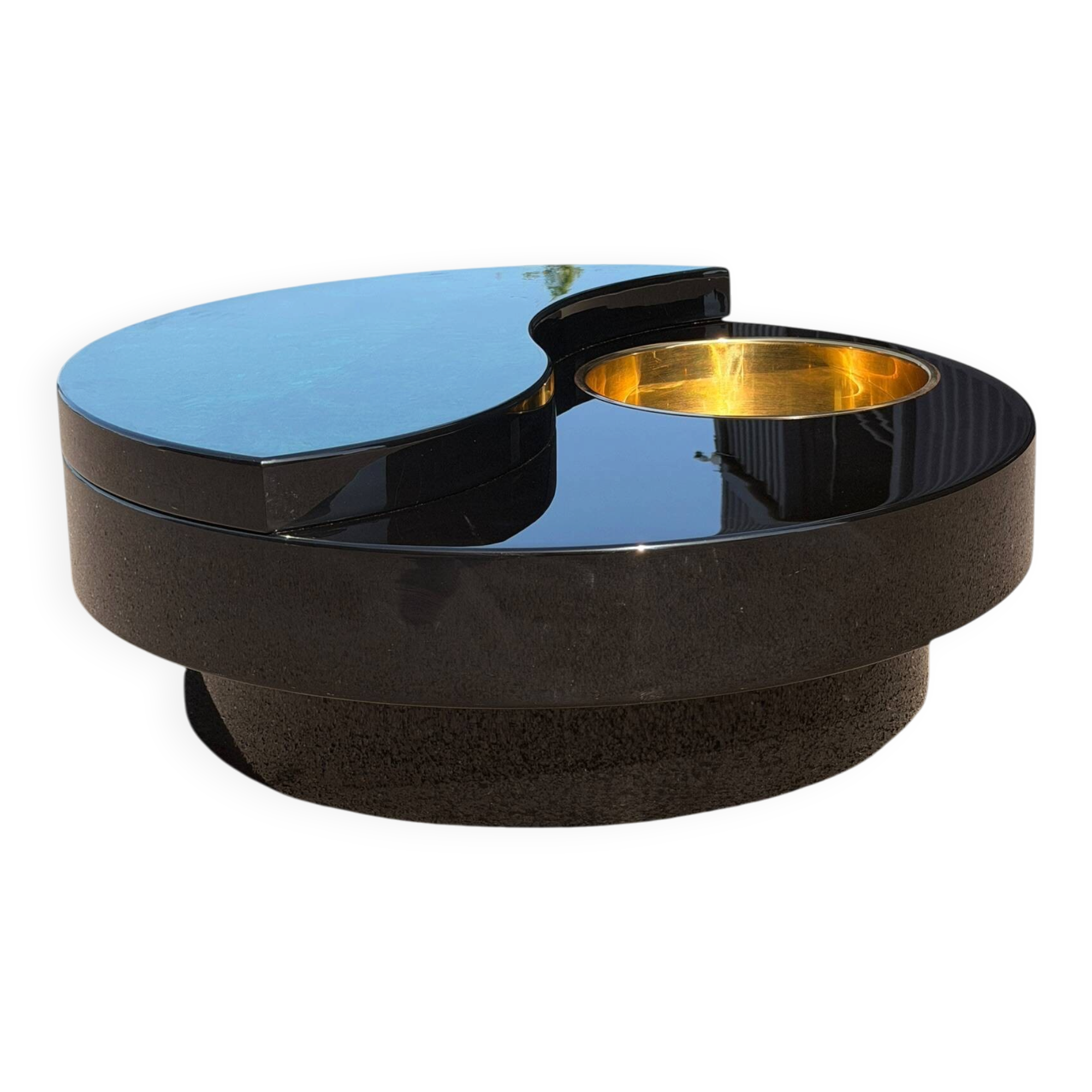 Table basse Willy Rizzo Yin-Yang - Laque, laiton & verre (Circa 70)