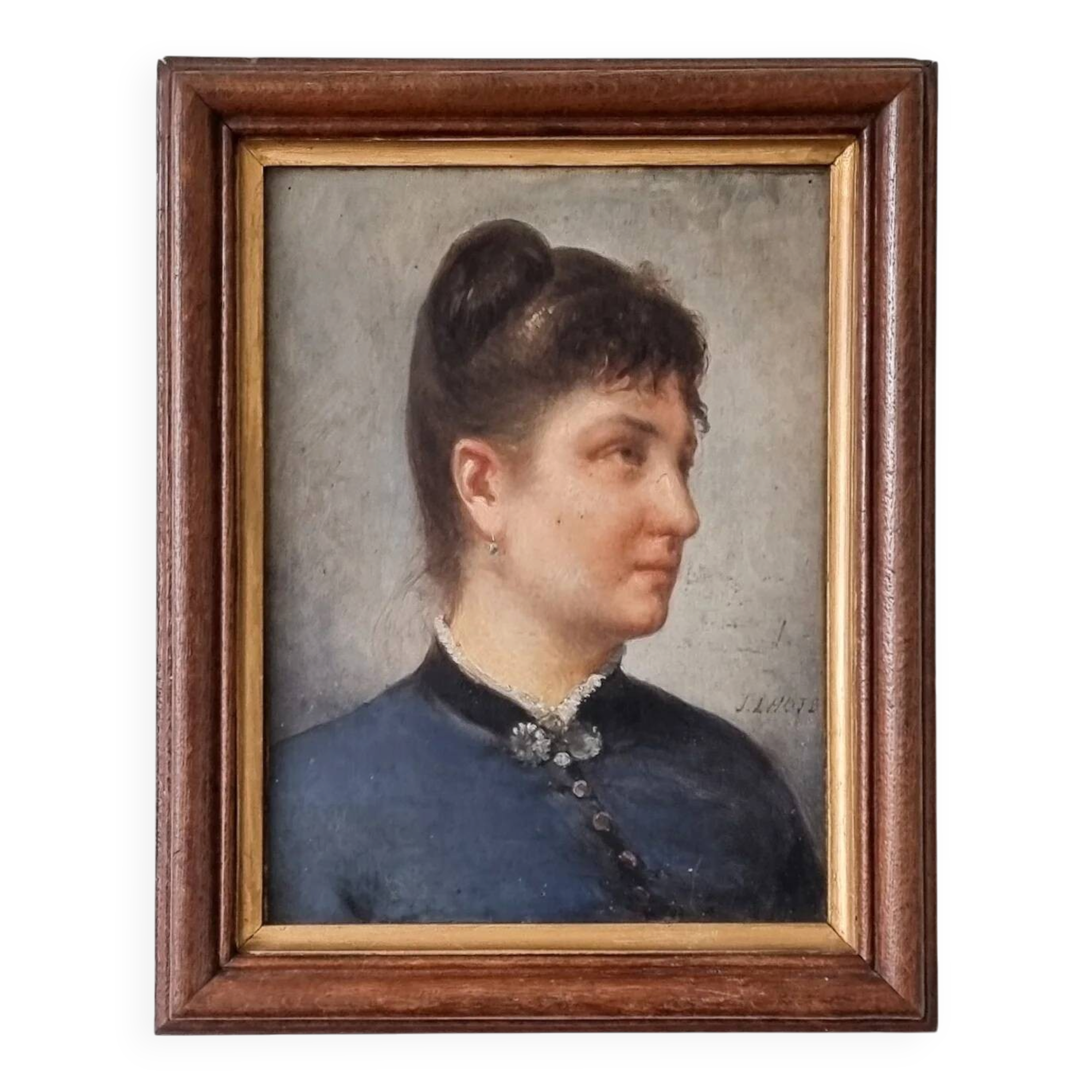 Old portrait of a woman