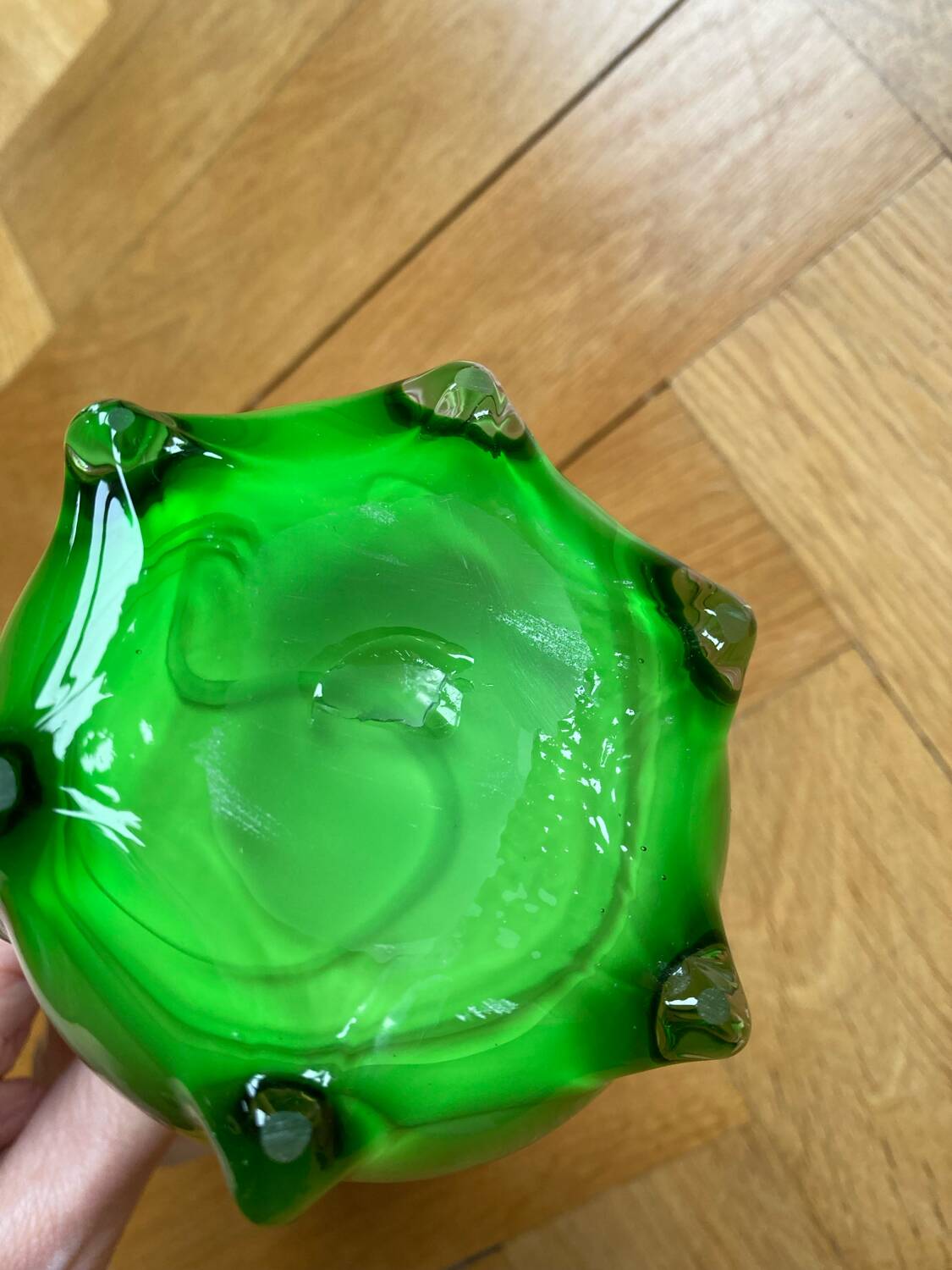 Opaline vase green white red anthurium