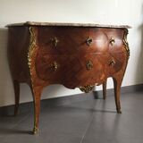 Commode de style Louis XV