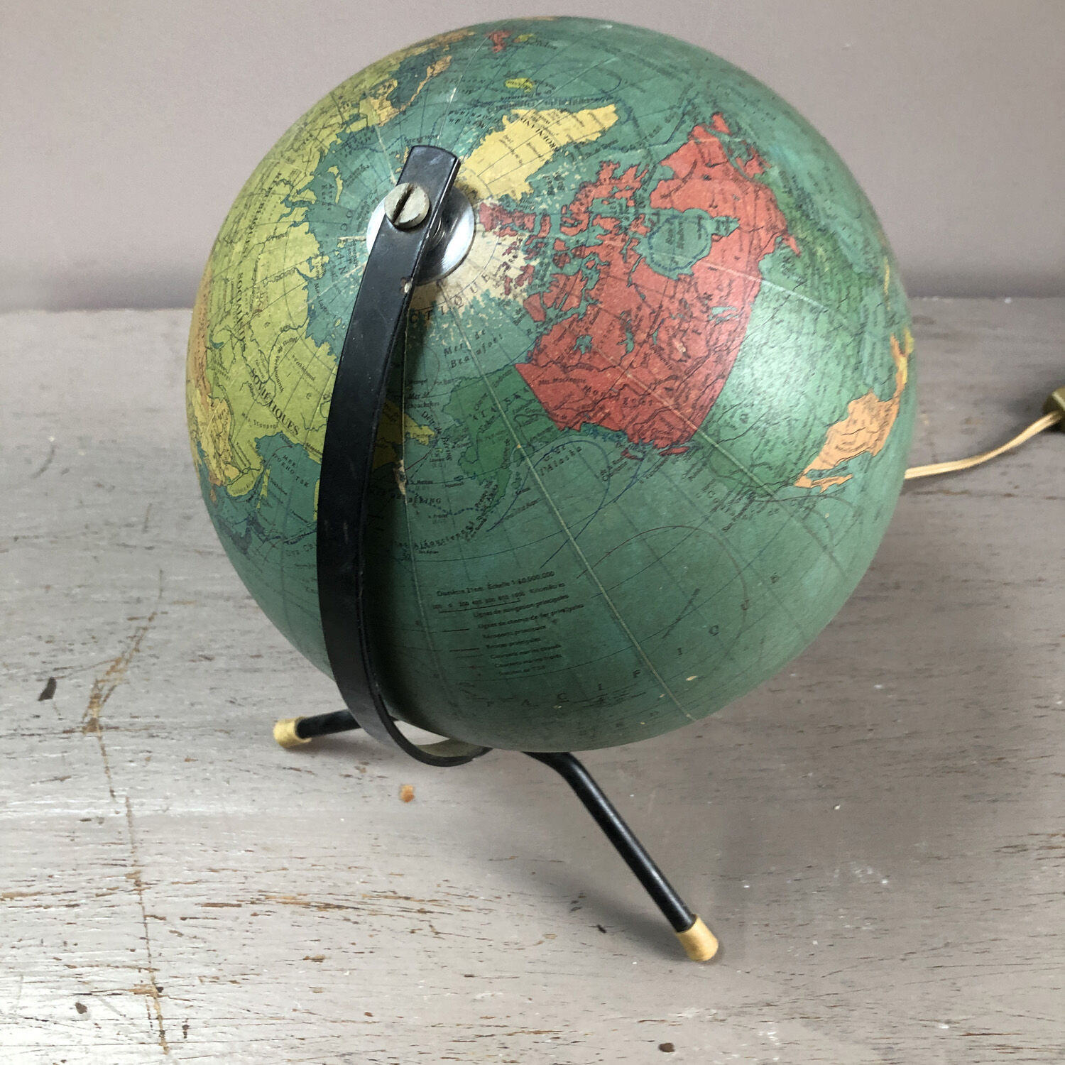 Luminous globe 60's