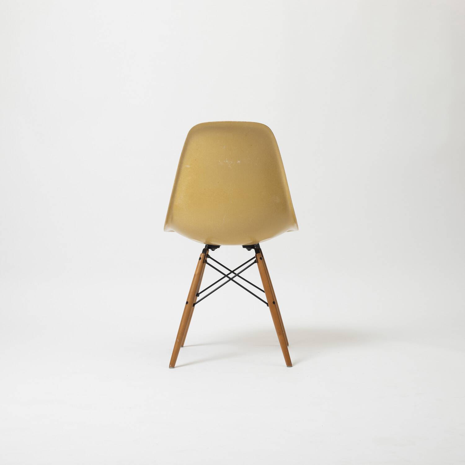 Eames DSW dining chair by Herman Miller, USA, 1972