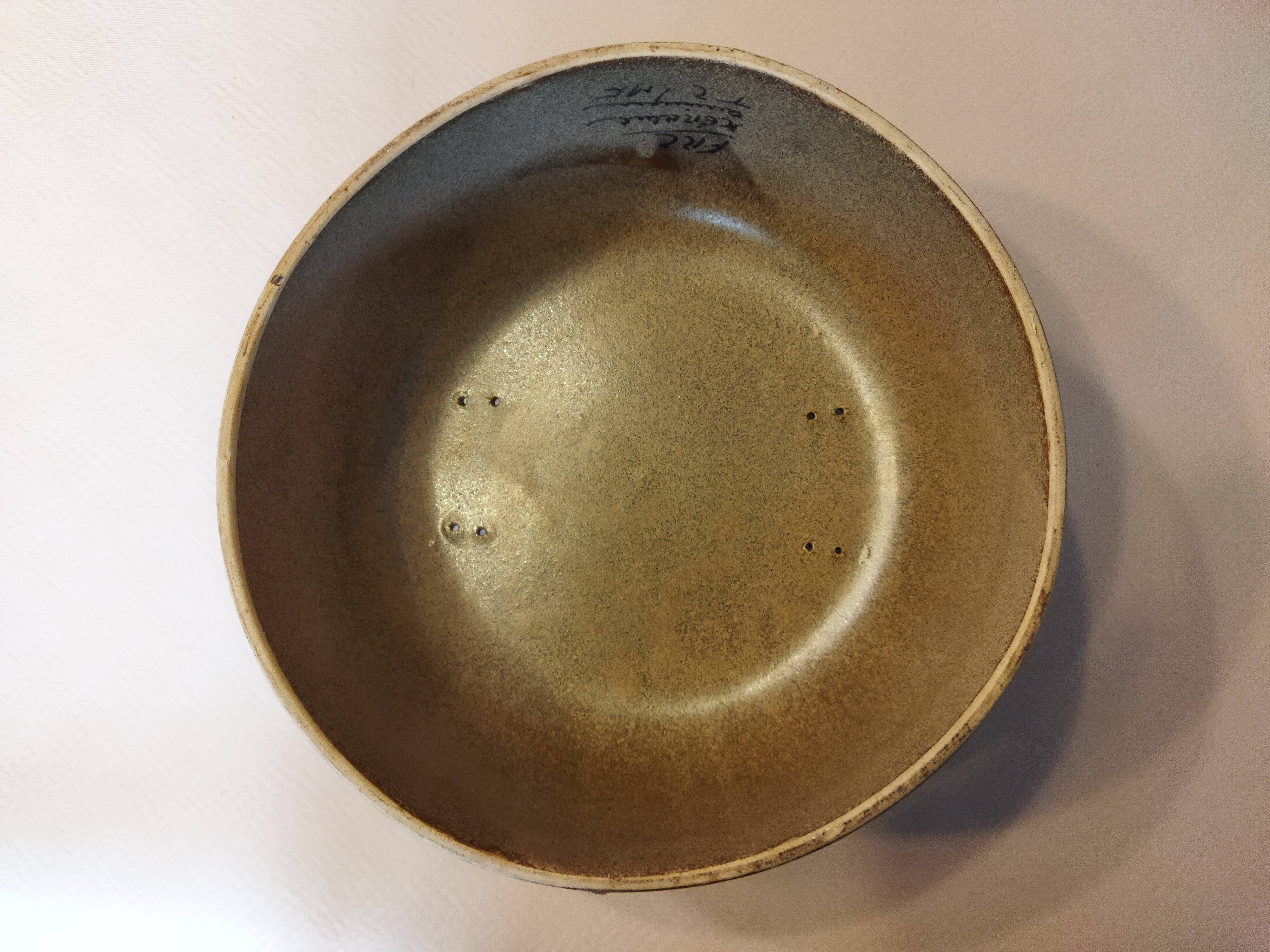 Keraluc Quimper sandstone cheese bell