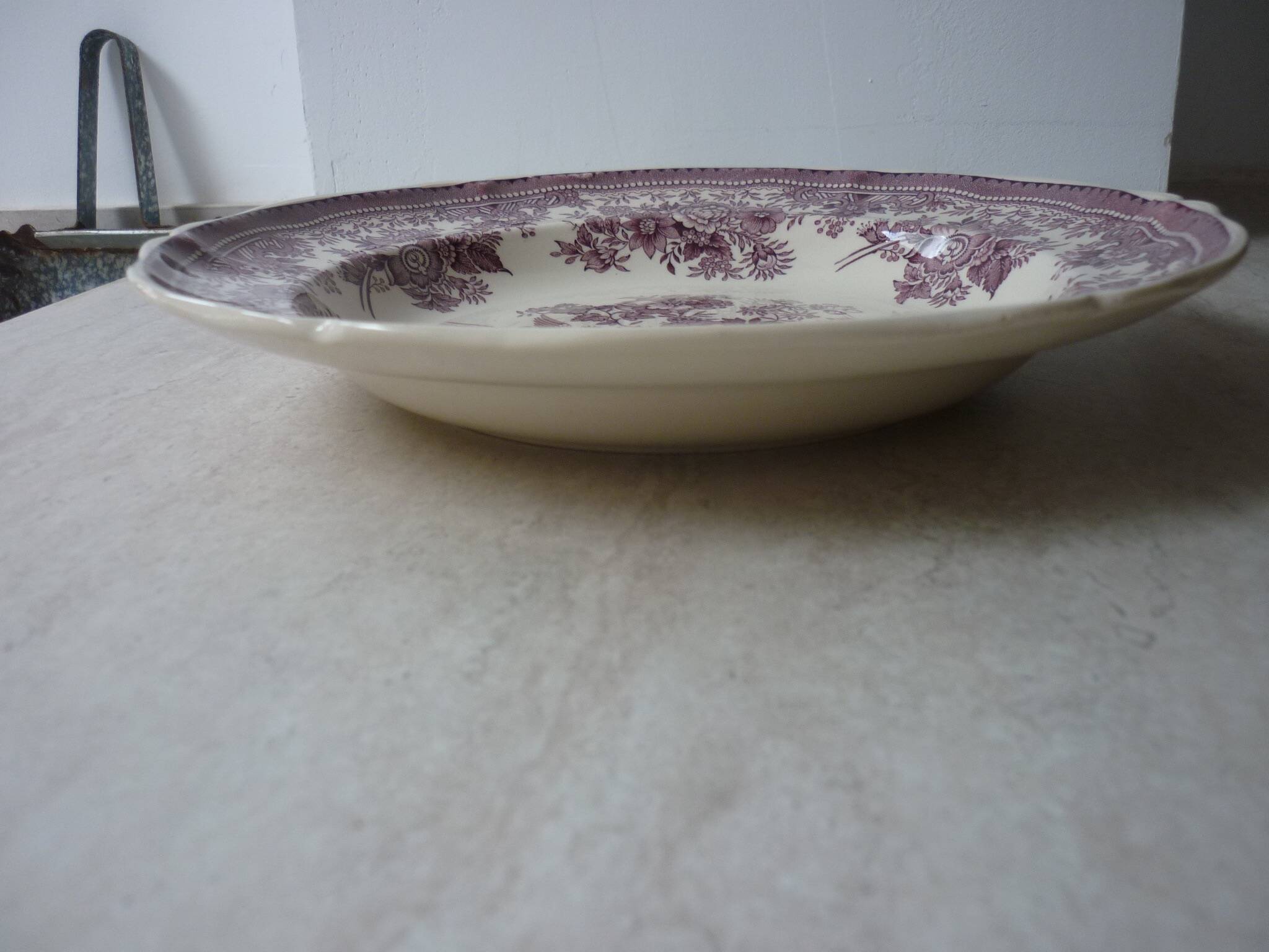 Villeroy & Boch “Fasan” red plate 1960