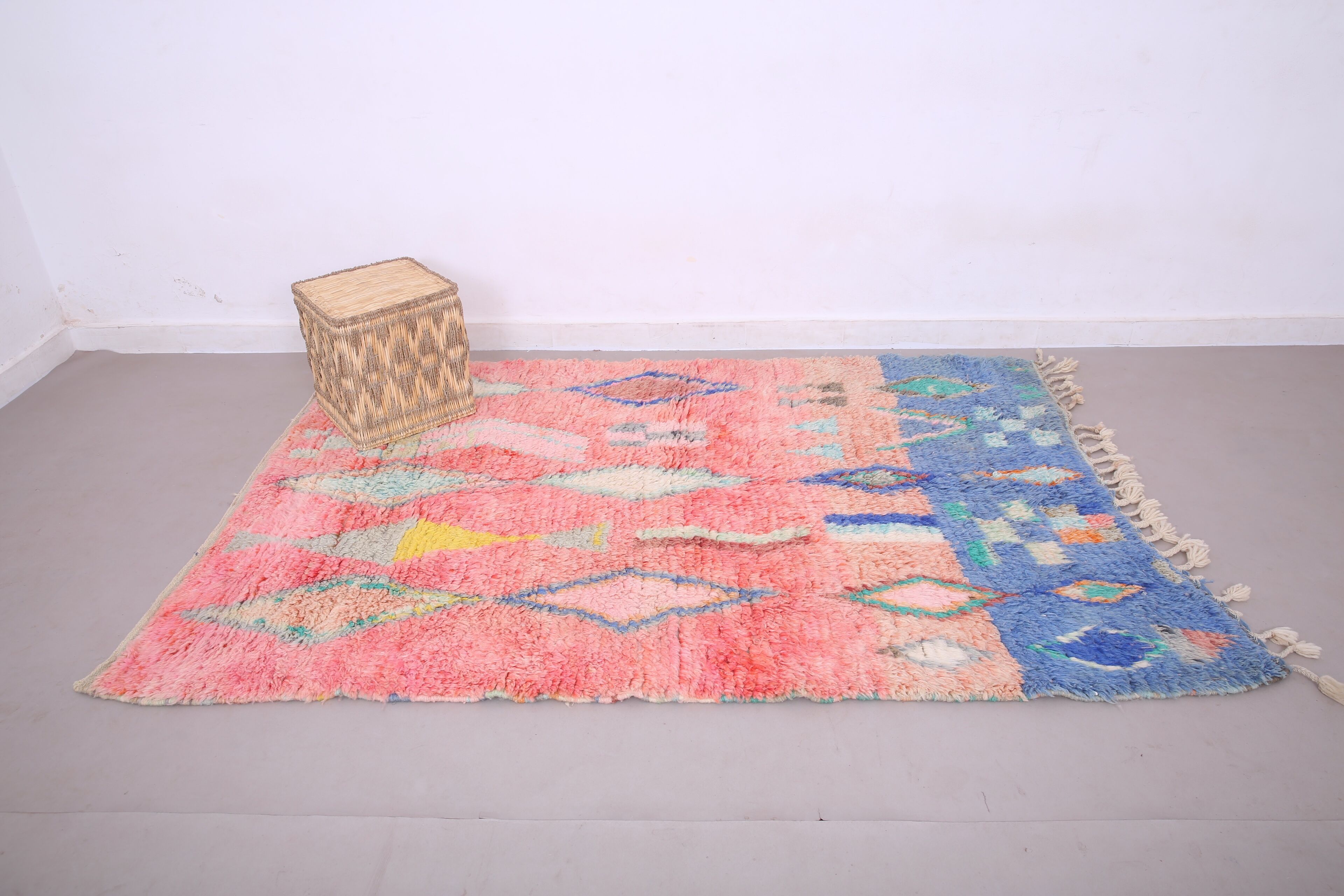 Vintage Moroccan Rug 154 x 231 cm - Abstract Berber Rug - Wool Rug Handmade