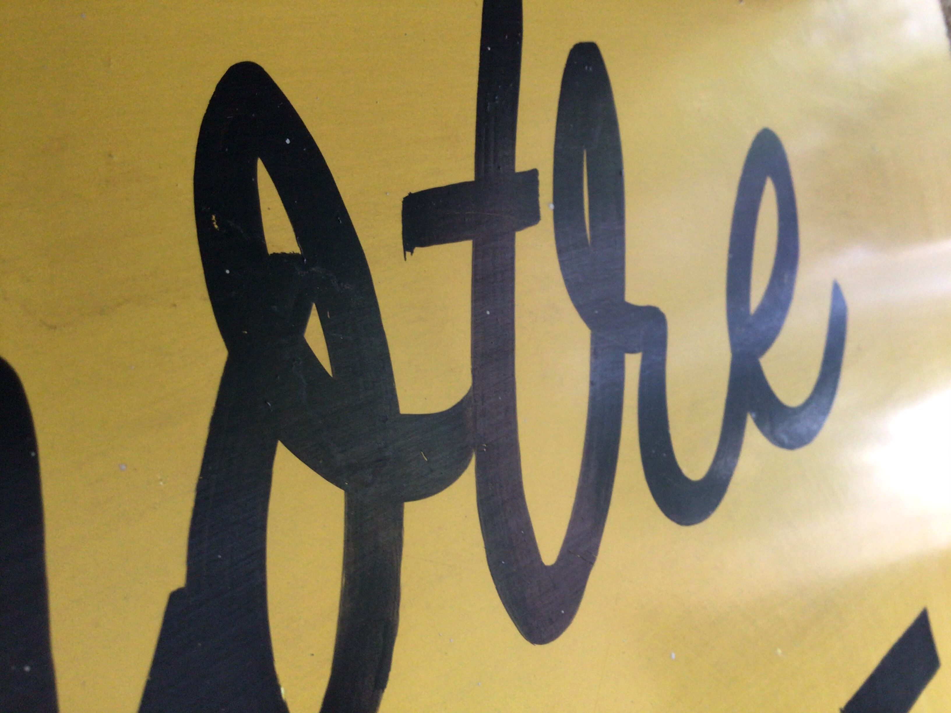 Painted metal plate 1mx1m 60s closing workshops