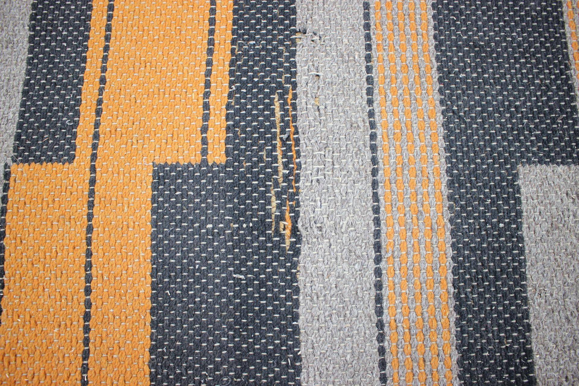 Geometric Modernist Bauhaus Rug, Czechoslovakia, 1930s