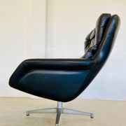 Vintage Danish swivel chair in black leather by Bramin